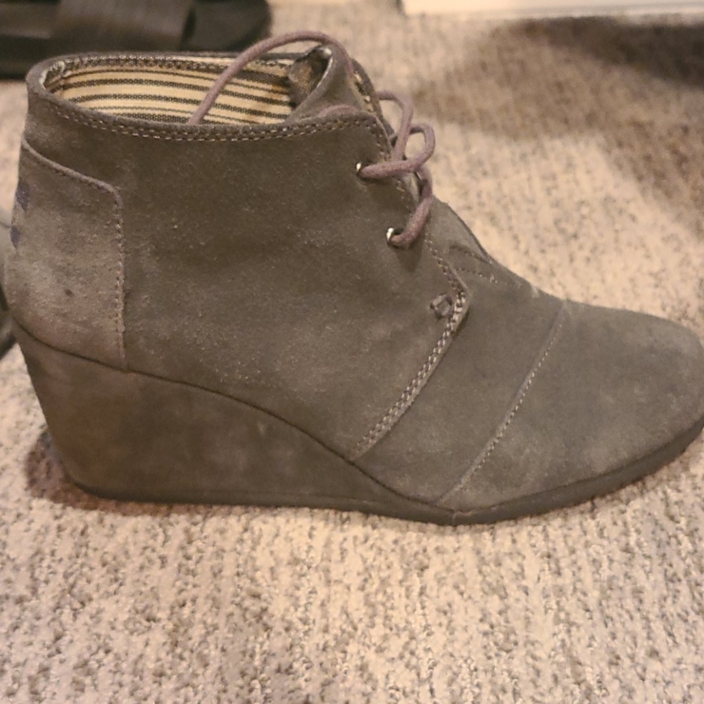 Grey Tom Wedges - Picture 3 of 3